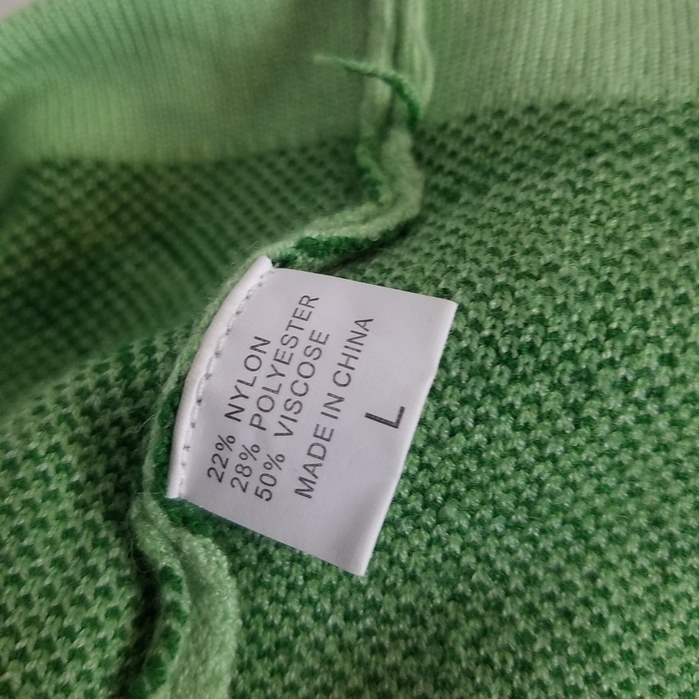 Button front halter sweater - Picture 9 of 10